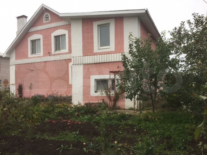 Здание, 450 м²