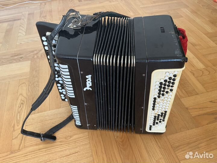 Баян на запчасти