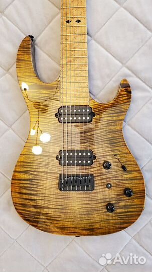 7-струнная электрогитара Kiesel / Carvin DC7x