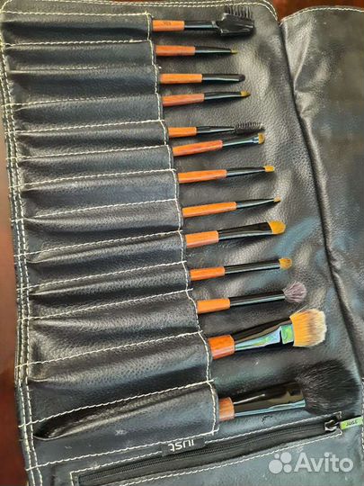 Кисти для макияжа