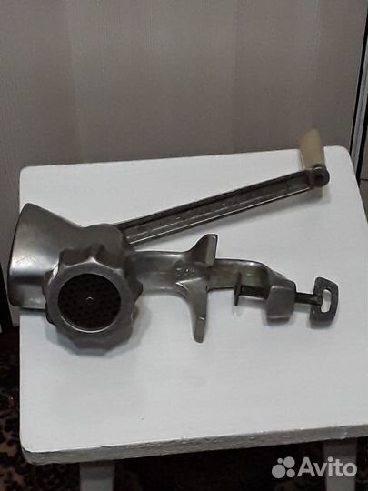 Мясорубка ручная бу