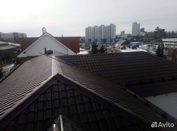 Чистка крыши и водосточной системы