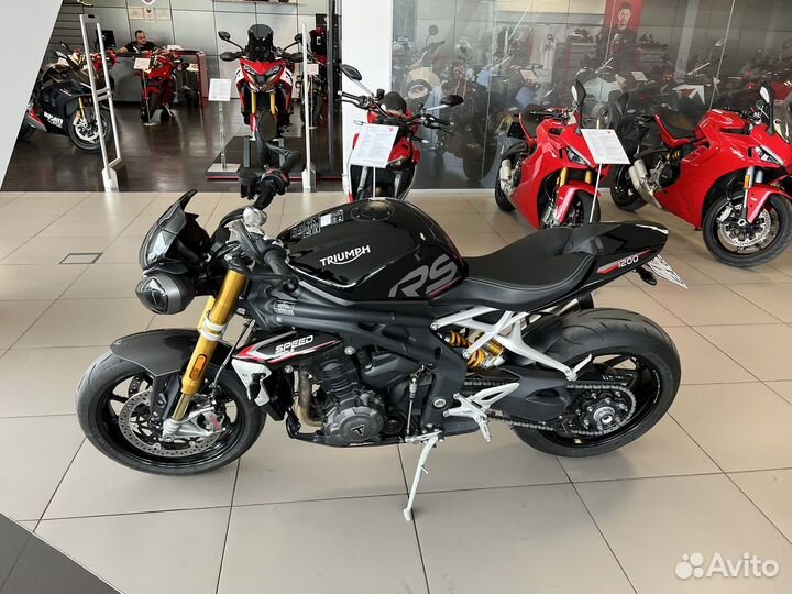 Triumph speed triple 1200RS