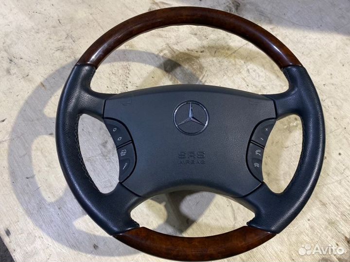 Руль Mercedes-Benz S-Class W220 M113E50 113.960