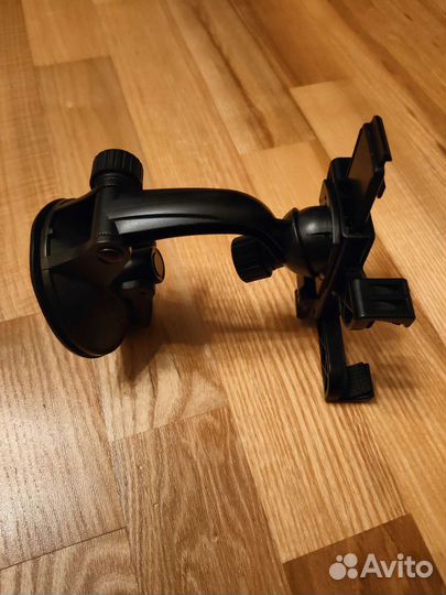 Крепление для планшета в машину