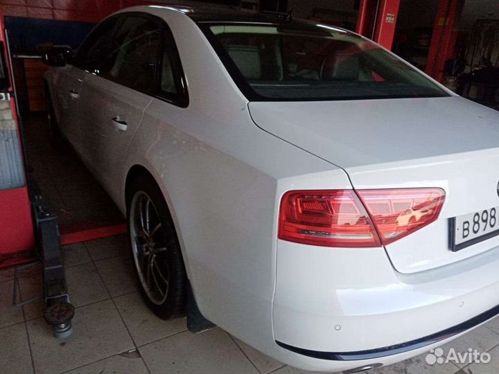 Audi A8 D4 пневмобаллон передний