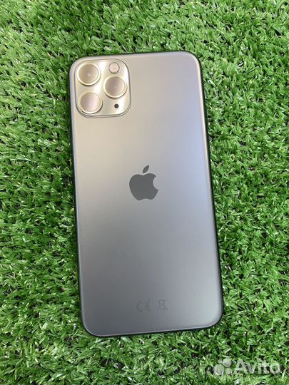 iPhone 11 Pro, 64 ГБ