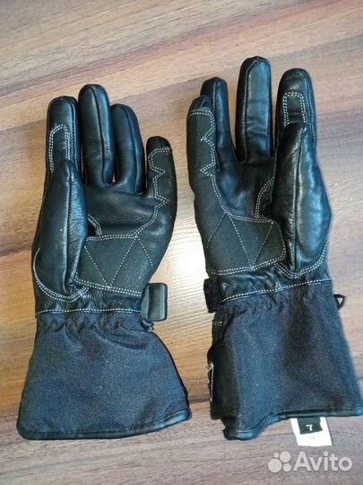 Мотоперчатки Modeka