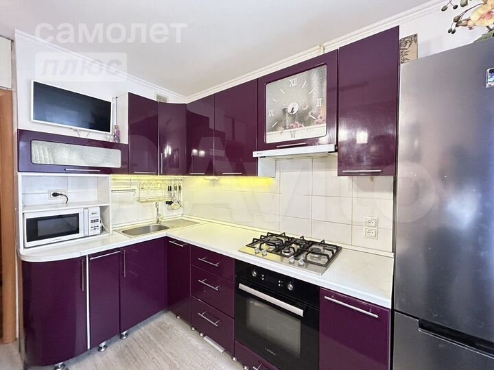 4-к. квартира, 85,9 м², 1/9 эт.