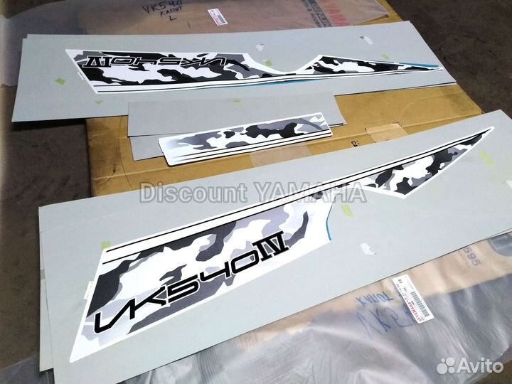 Оригинальные наклейки на капот Yamaha Viking 540