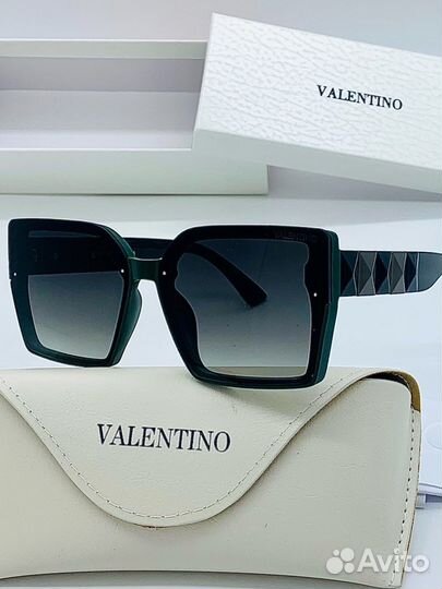 Солнцезащитные очки