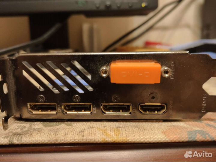 Gigabyte aorus Radeon RX580 8G rev 1.0