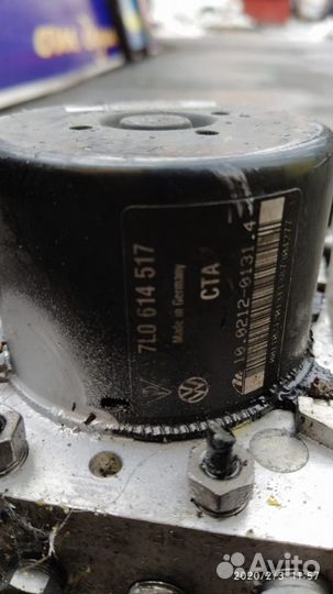 Блок абс VW Touareg 7L 03-10