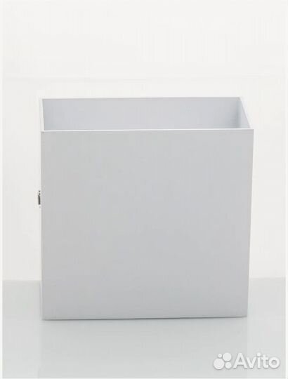 Светильник настенный