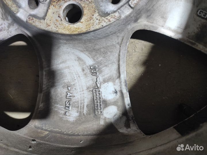 Диски на бмв r16