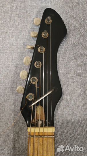 Винтаж электрогитара СССР