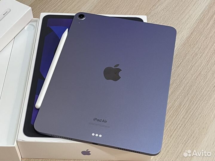 iPad Air M1 256gb + Apple Pencil 2 + чехол