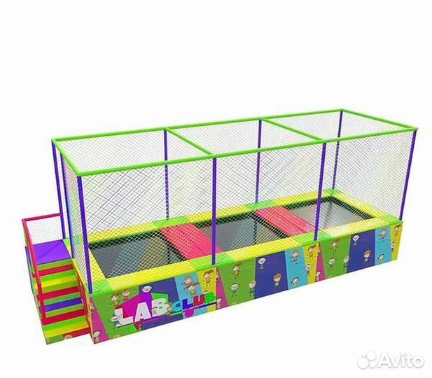 Детская батутная арена