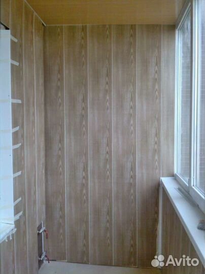 Пластиковый балкон в 5 этажку с отделкой