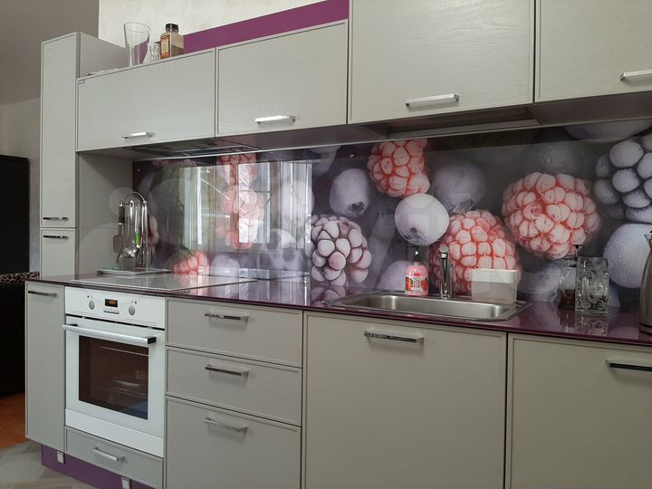 4-к. квартира, 129,3 м², 1/2 эт.