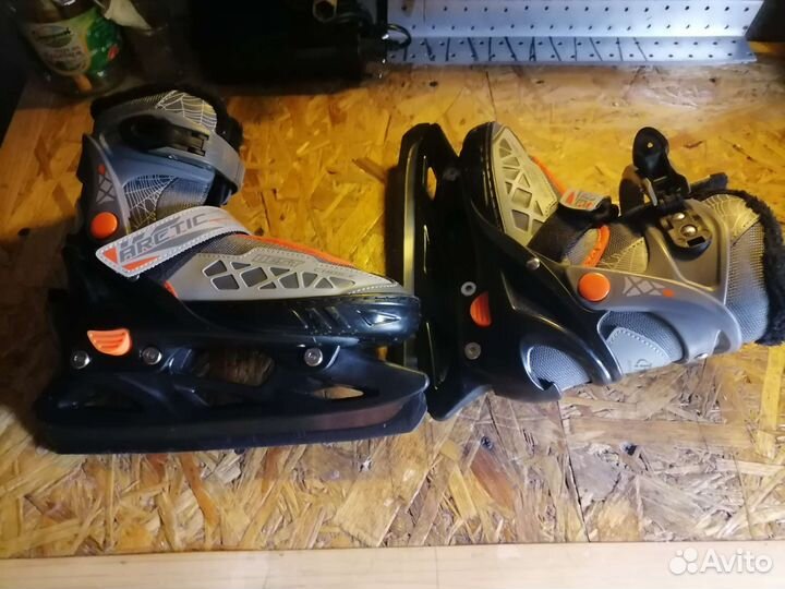 Коньки хоккейные детские