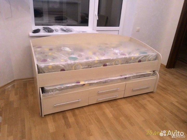 Выдвижная кровать для 2-х детей