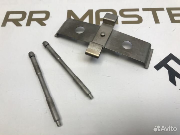 Комплект крепления тормозных колодок Range Rover