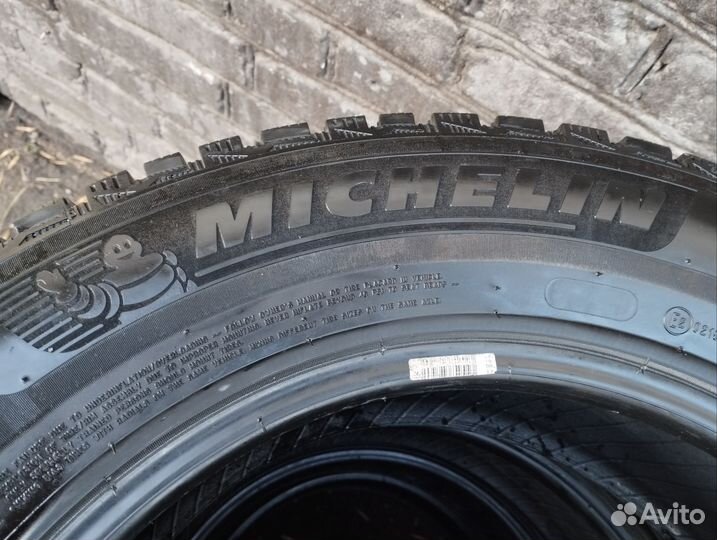 Michelin X-Ice North 4 SUV 225/65 R17 106T