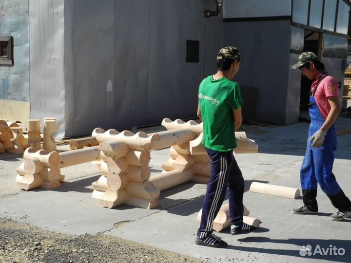 Сруб Стола с лавками из оцилиндрованного бревна