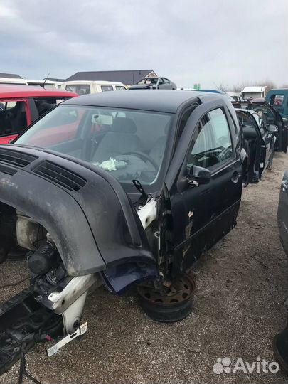 Запчасти на Volkswagen Golf 4
