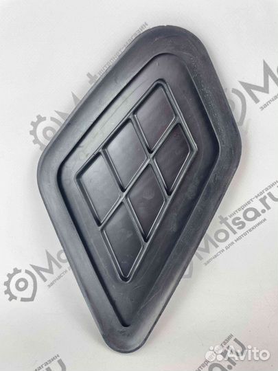 Резинка бензобака левая 7.107-1101103