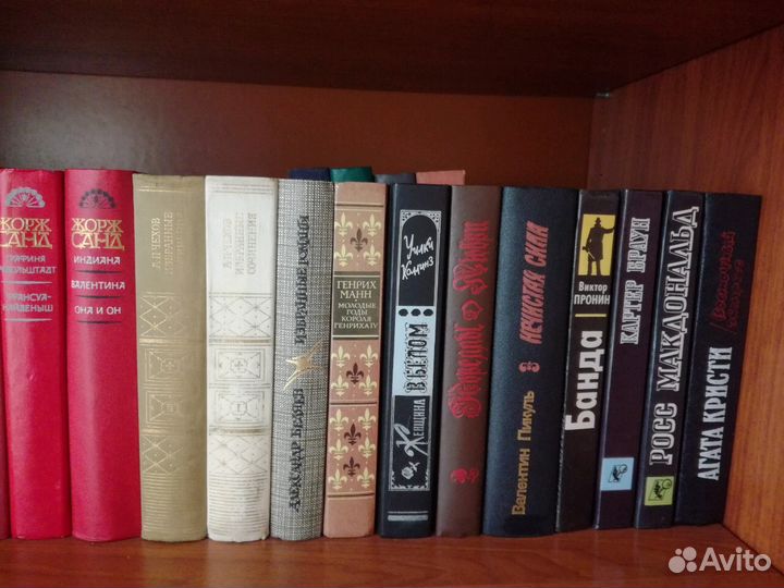 Продам книги