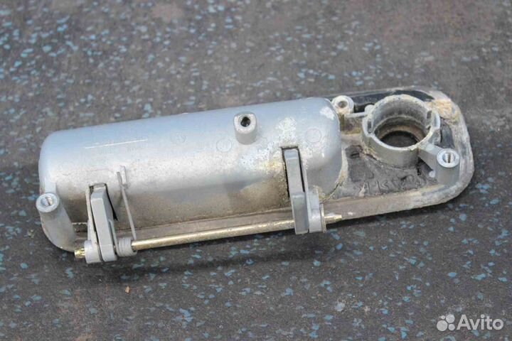 Ручка открывания багажника Volkswagen Golf (Фолькс