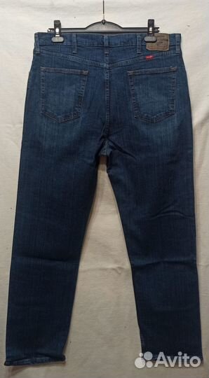 Wrangler Five Star Premium Denim 4-Way Flex