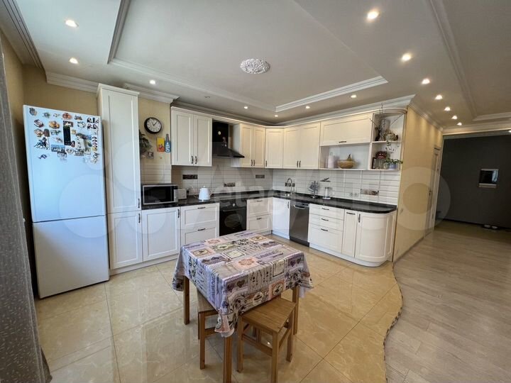 3-к. квартира, 86,8 м², 6/10 эт.