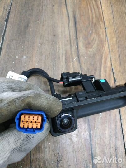 Kia Sorento 3 Prime Камера заднего вида и рукоятка