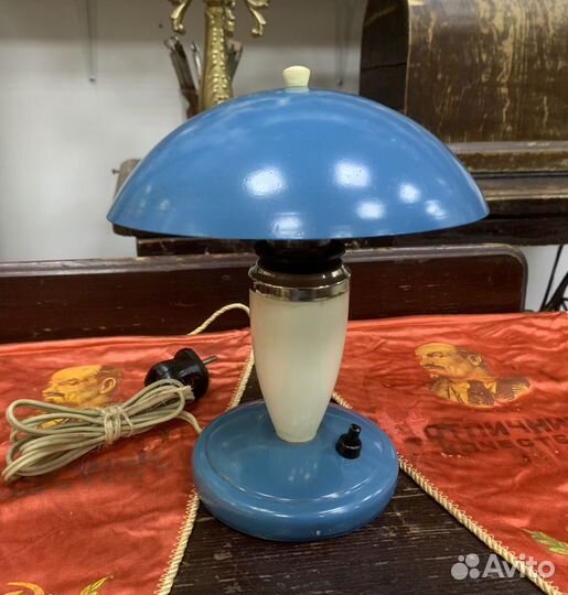 Лампа настольная, ночник. Грибок