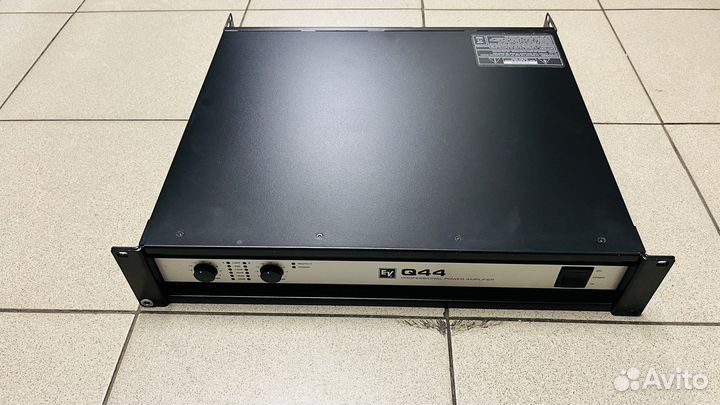 Усилитель мощности electrovoice q44