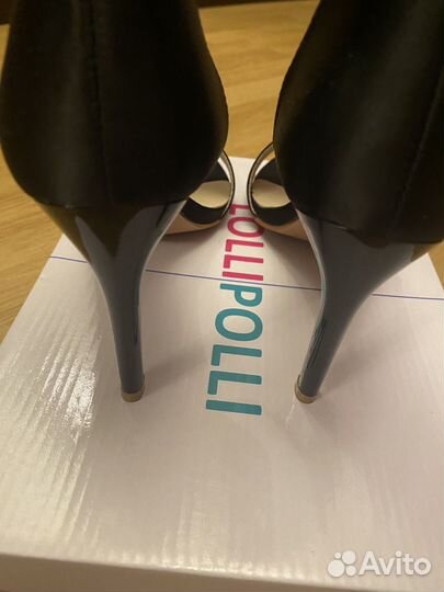 Босоножки натуральная кожа 38