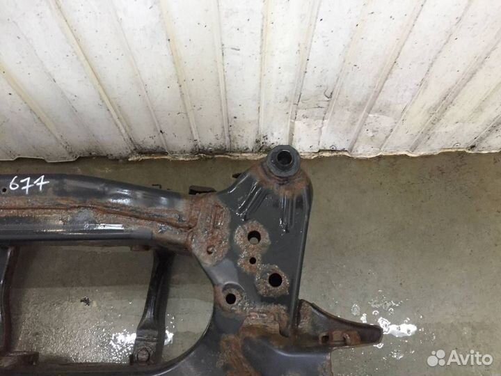 Балка задняя Nissan Qashqai J10 2006-2013