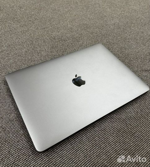 Apple MacBook Pro 13 2022 m2