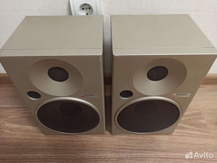 Полочная акустика Technics SB-F071