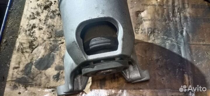 Подушка двигателя, опора Murano Z51 vq35de