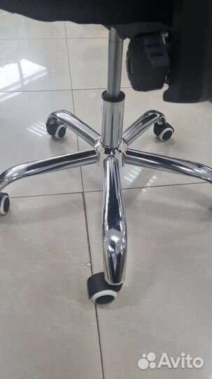 Компьютерное кресло новое