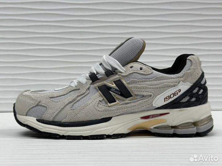 New balance 1906d