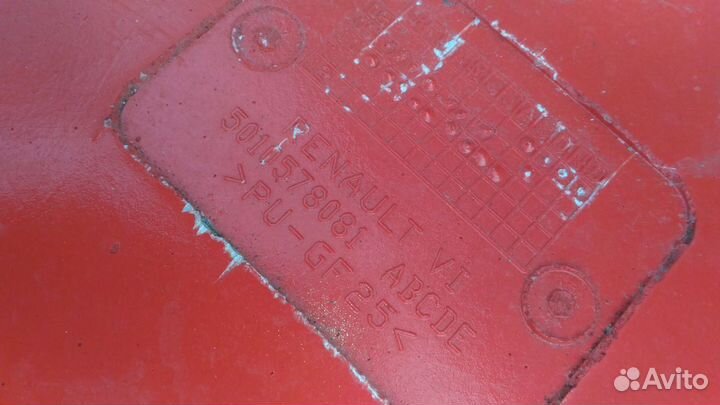 Спойлер кабины верхний левый Renault Premium 2 DXI