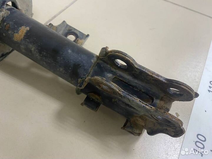 Амортизатор передний правый Hyundai Elantra MD 2011-2016