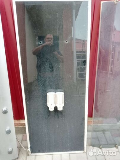 Б/у стекла, двери для душевой кабины