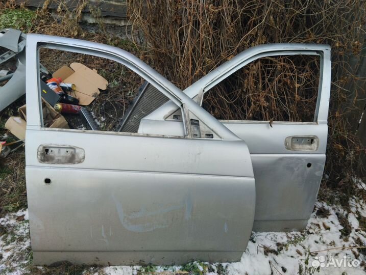 Двери лада 10,12