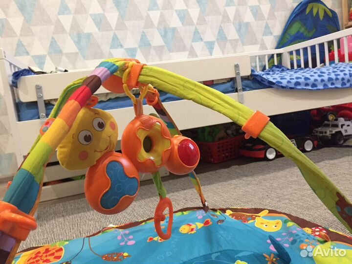 Развивающий коврик